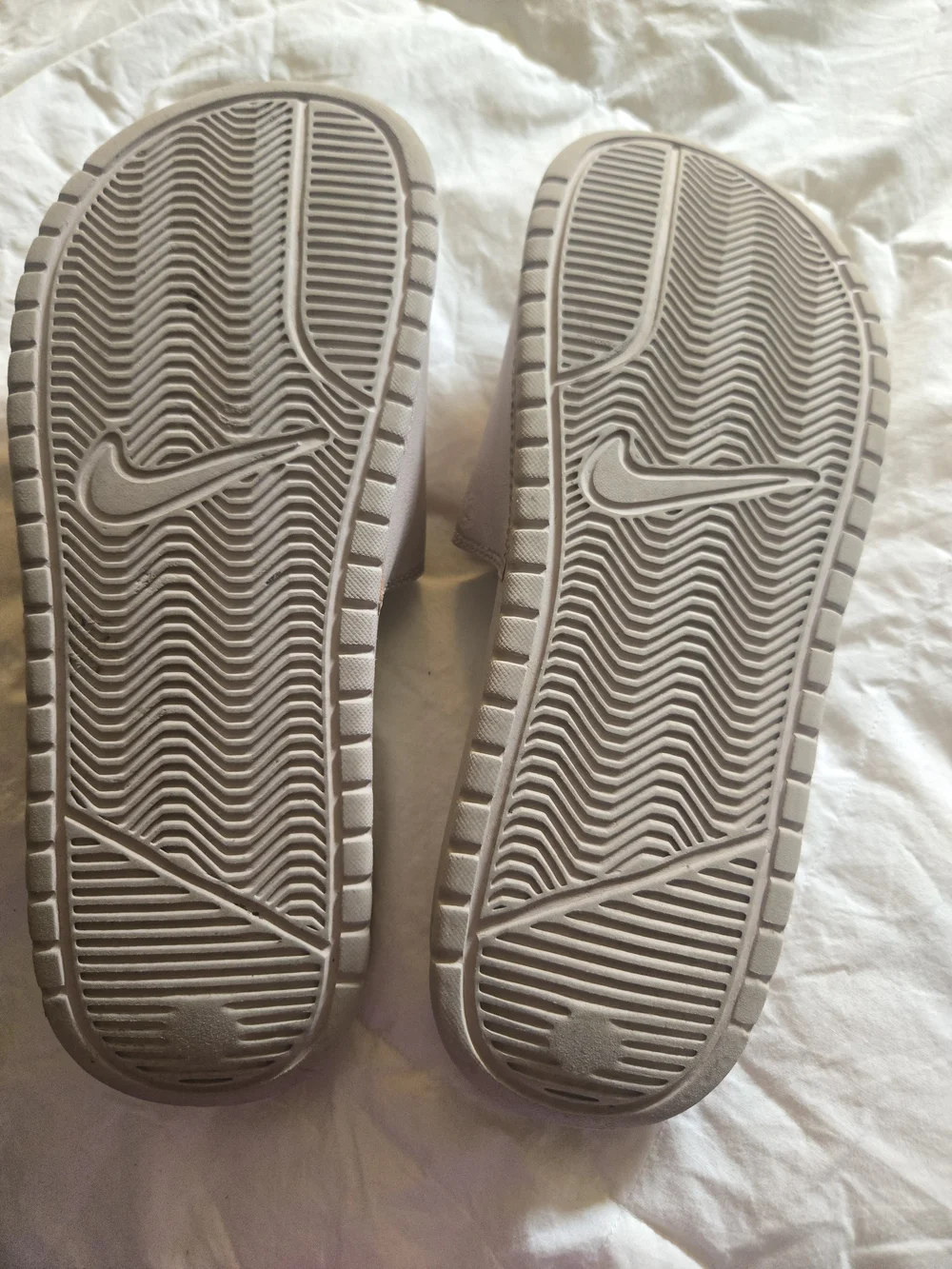 Nike Slide Sandals - Picture 3 of 8
